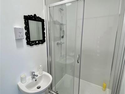 Picture 8